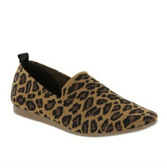 MIA Yohanna Perforated Slip On Flat Size 8.5 - Picture 7 of 8